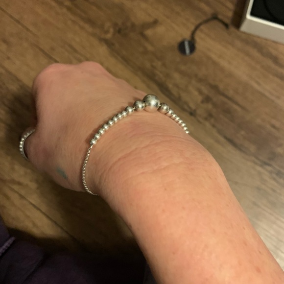 Pandora String of beads bracelet - Picture 3 of 7